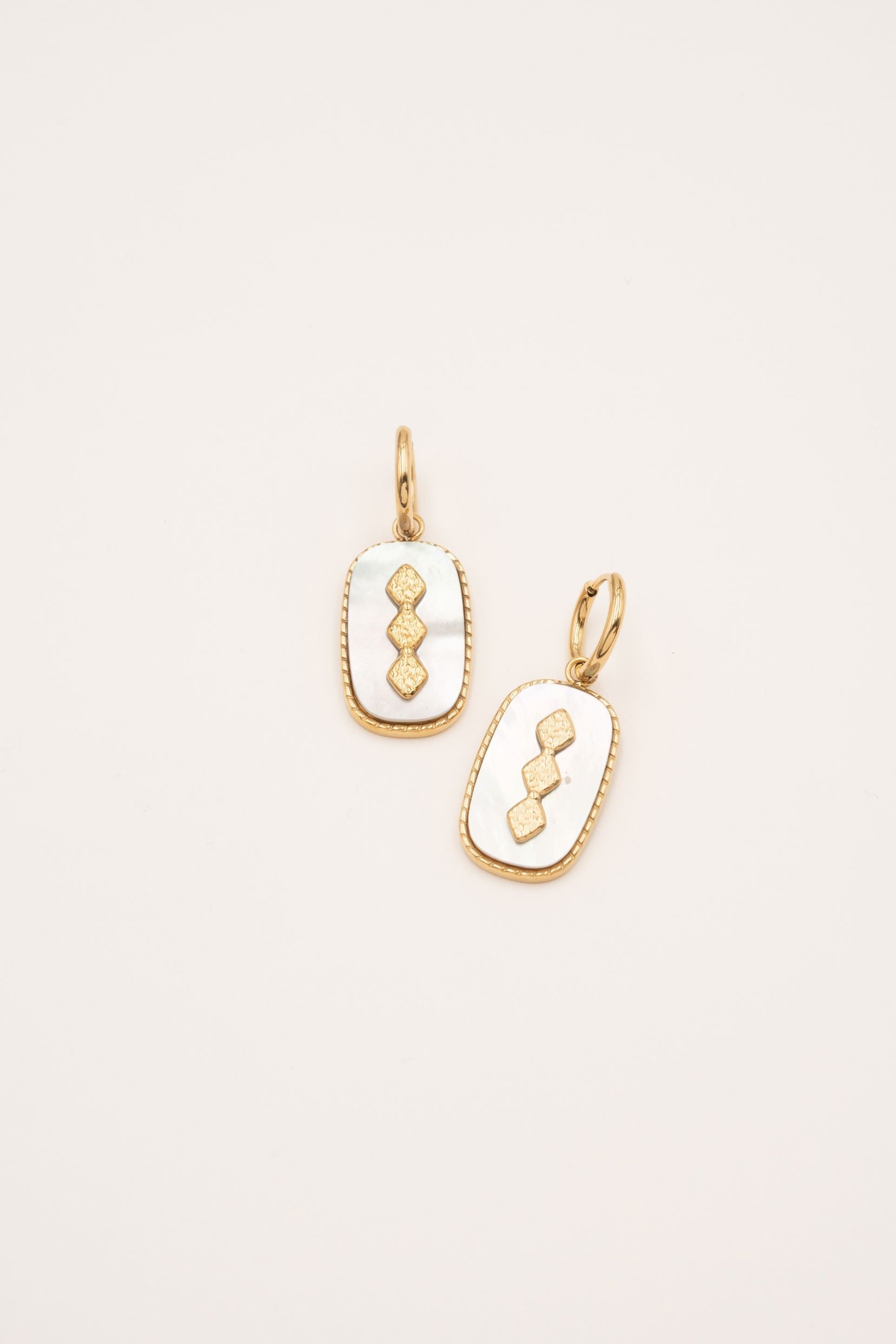 Boucles Bohm Paris - Dévonne Boucles types Créoles Bohm Paris Nacre blanche 